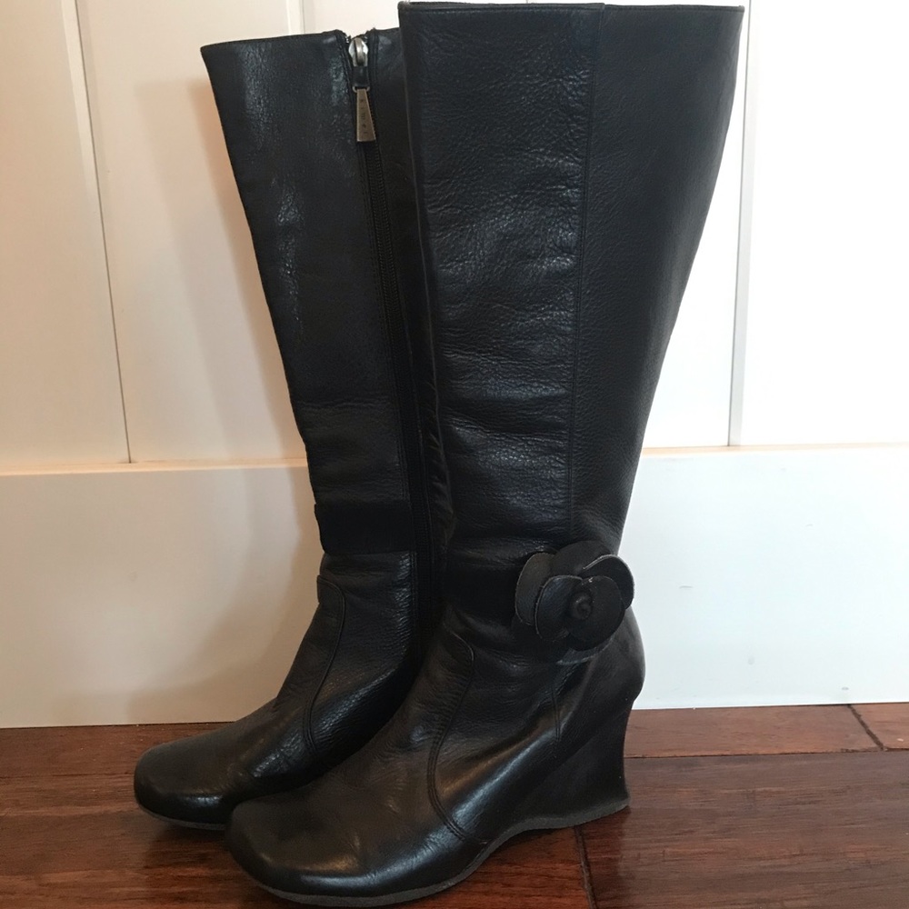EUC Black knee-high Boots with flower detail